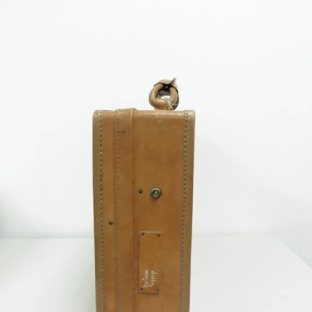 Hartmann briefcase saddle brown leather attache brass locks vintage 18